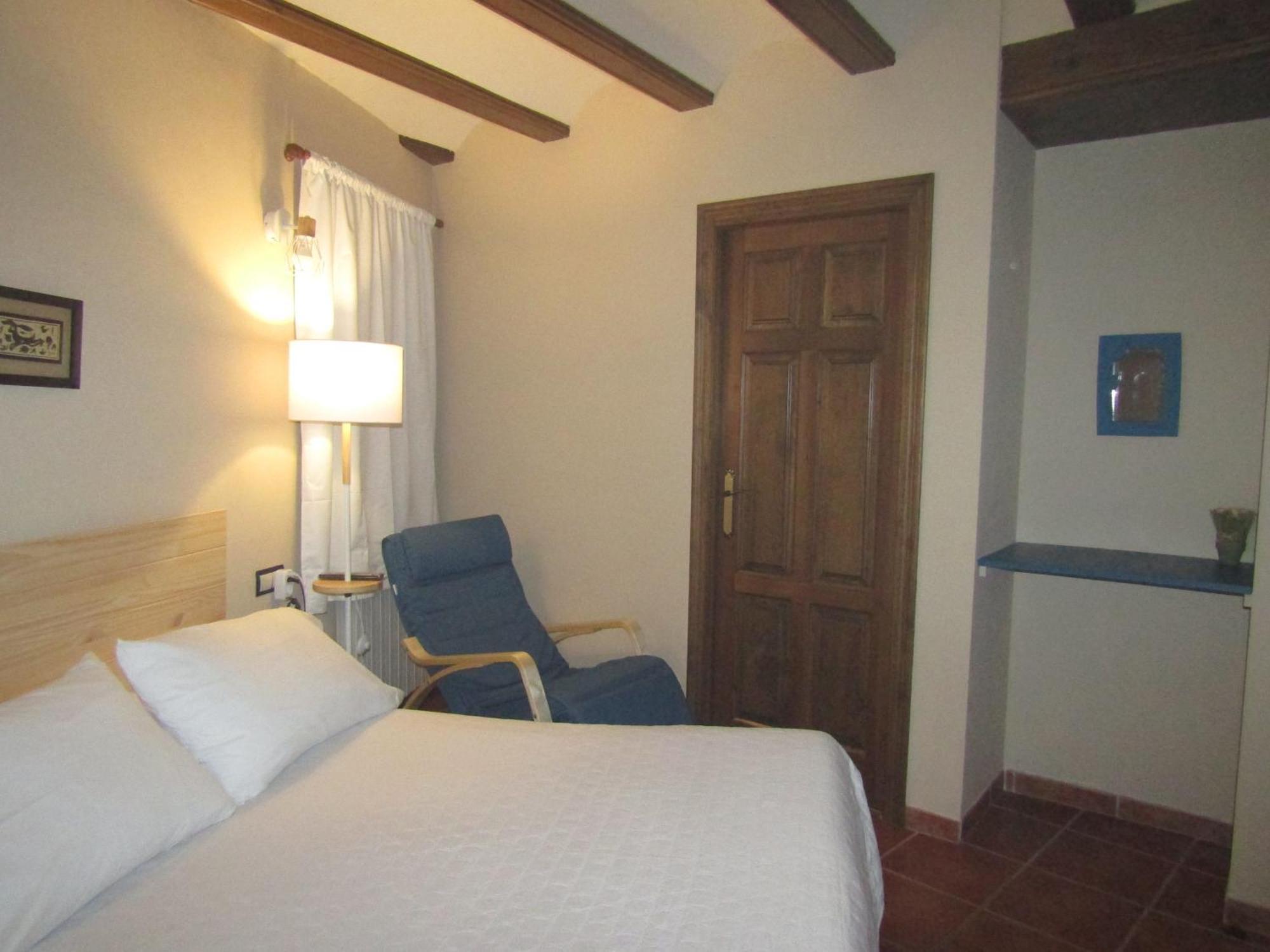 Hostal Paquita Allepuz Esterno foto